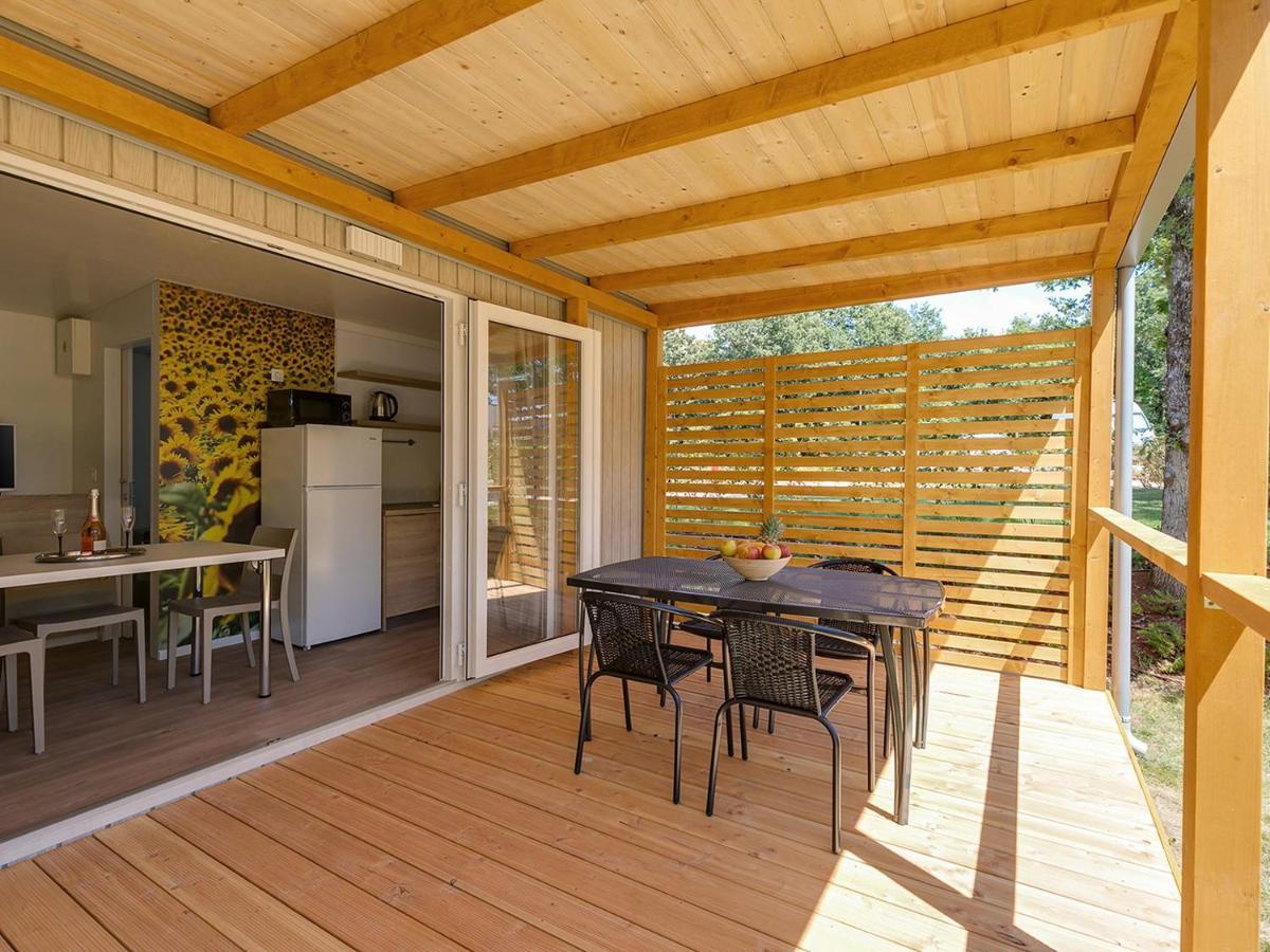 Adriamar Mobile Homes In Camping Park Umag Extérieur photo