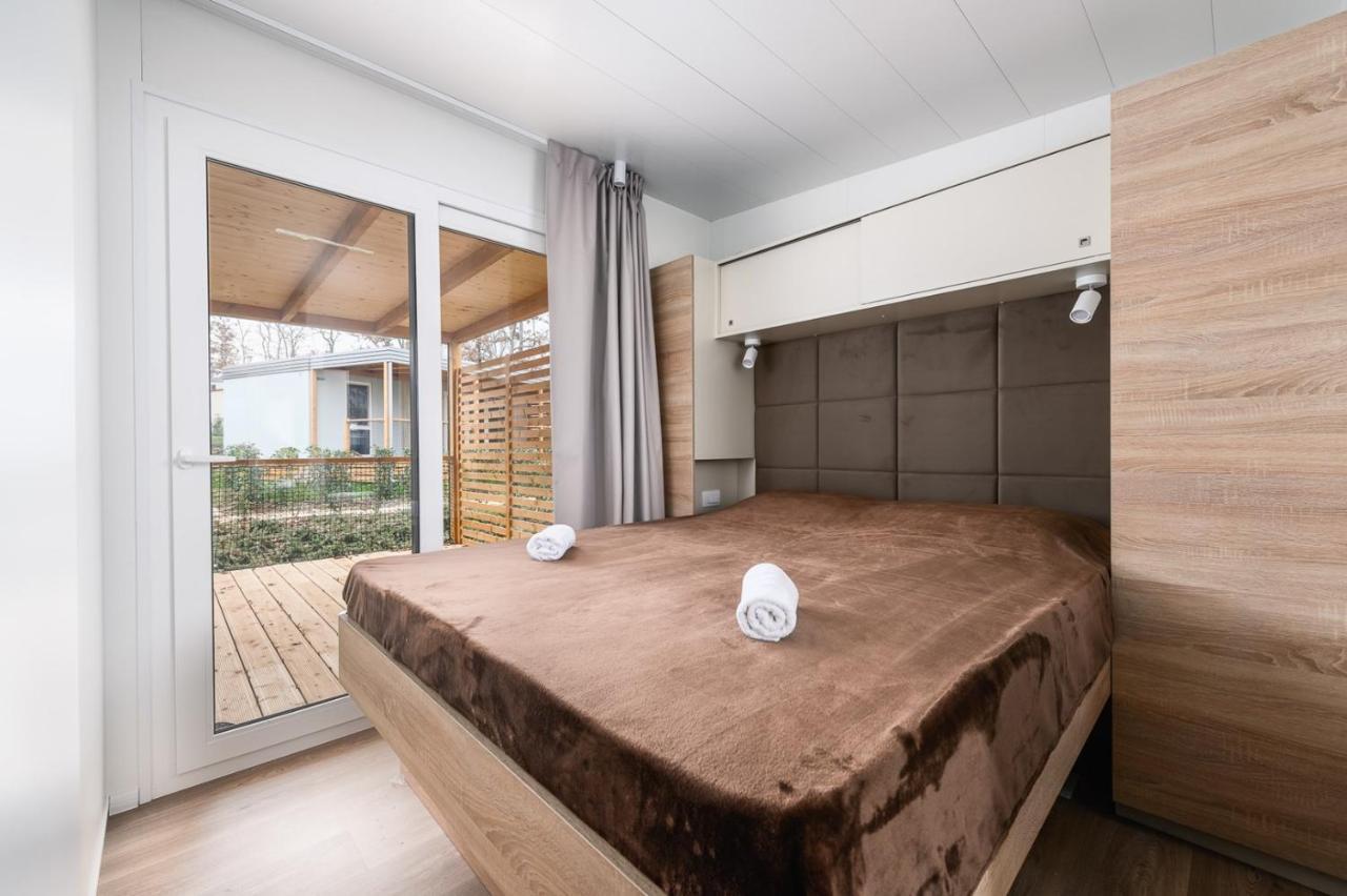 Adriamar Mobile Homes In Camping Park Umag Extérieur photo
