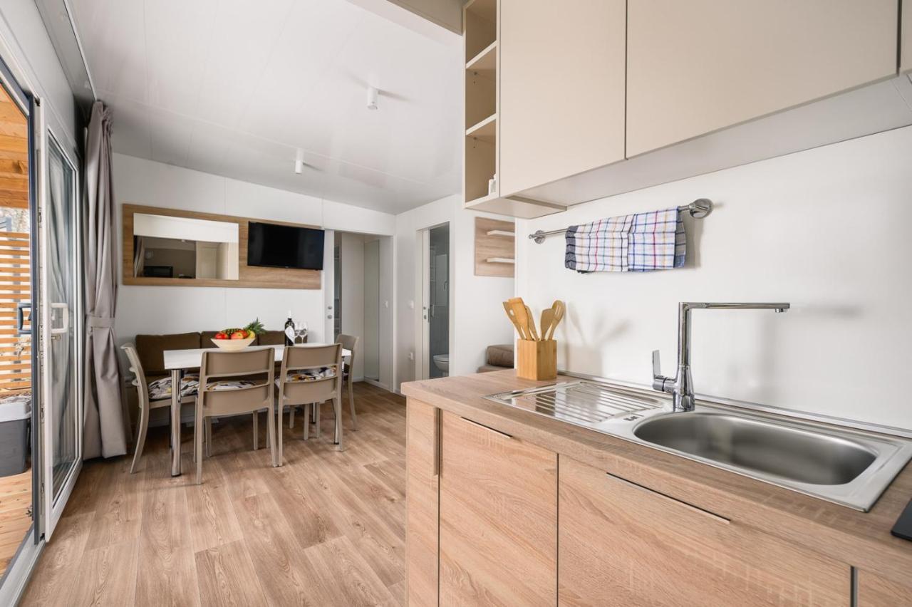 Adriamar Mobile Homes In Camping Park Umag Extérieur photo