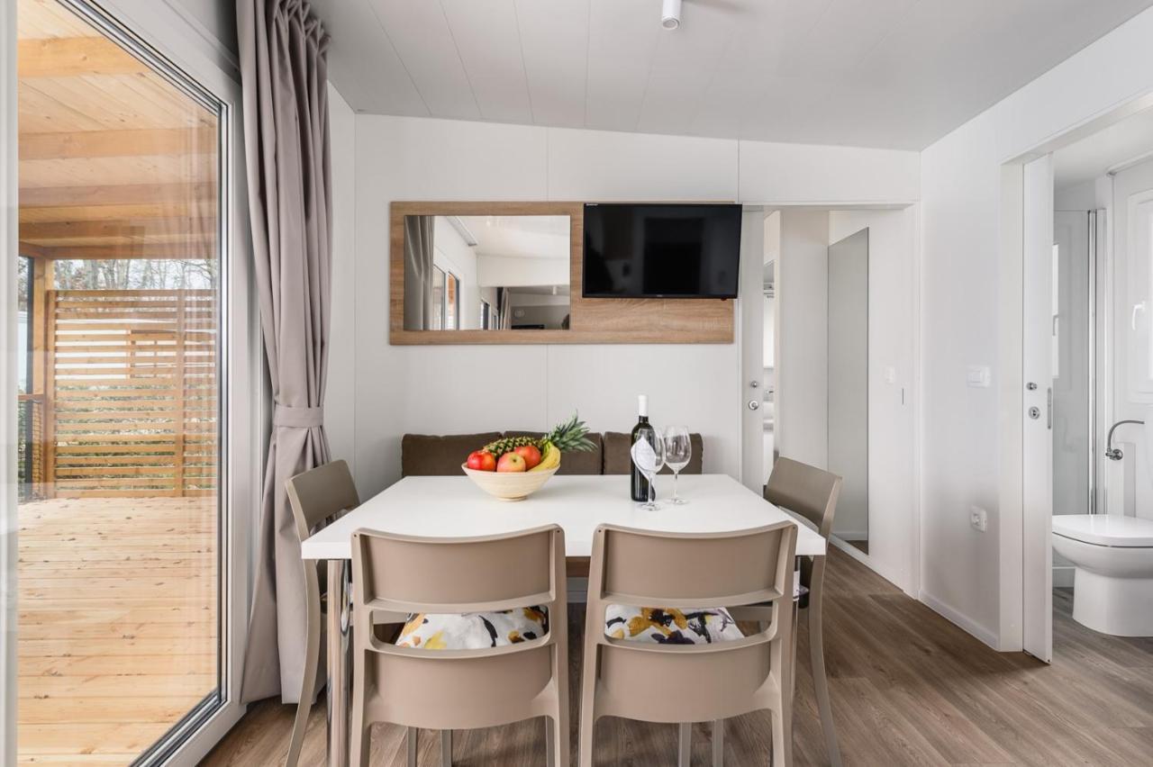 Adriamar Mobile Homes In Camping Park Umag Extérieur photo